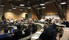 Gli agenti riuniti al meeting aziendale 