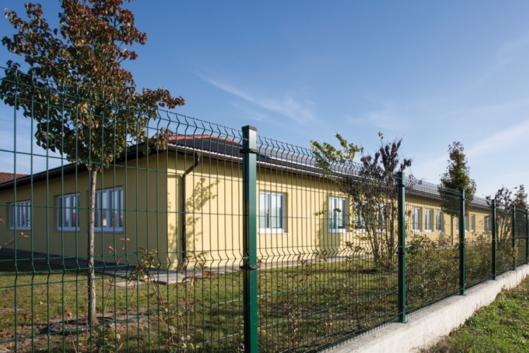 Recintha N/L - Scuola